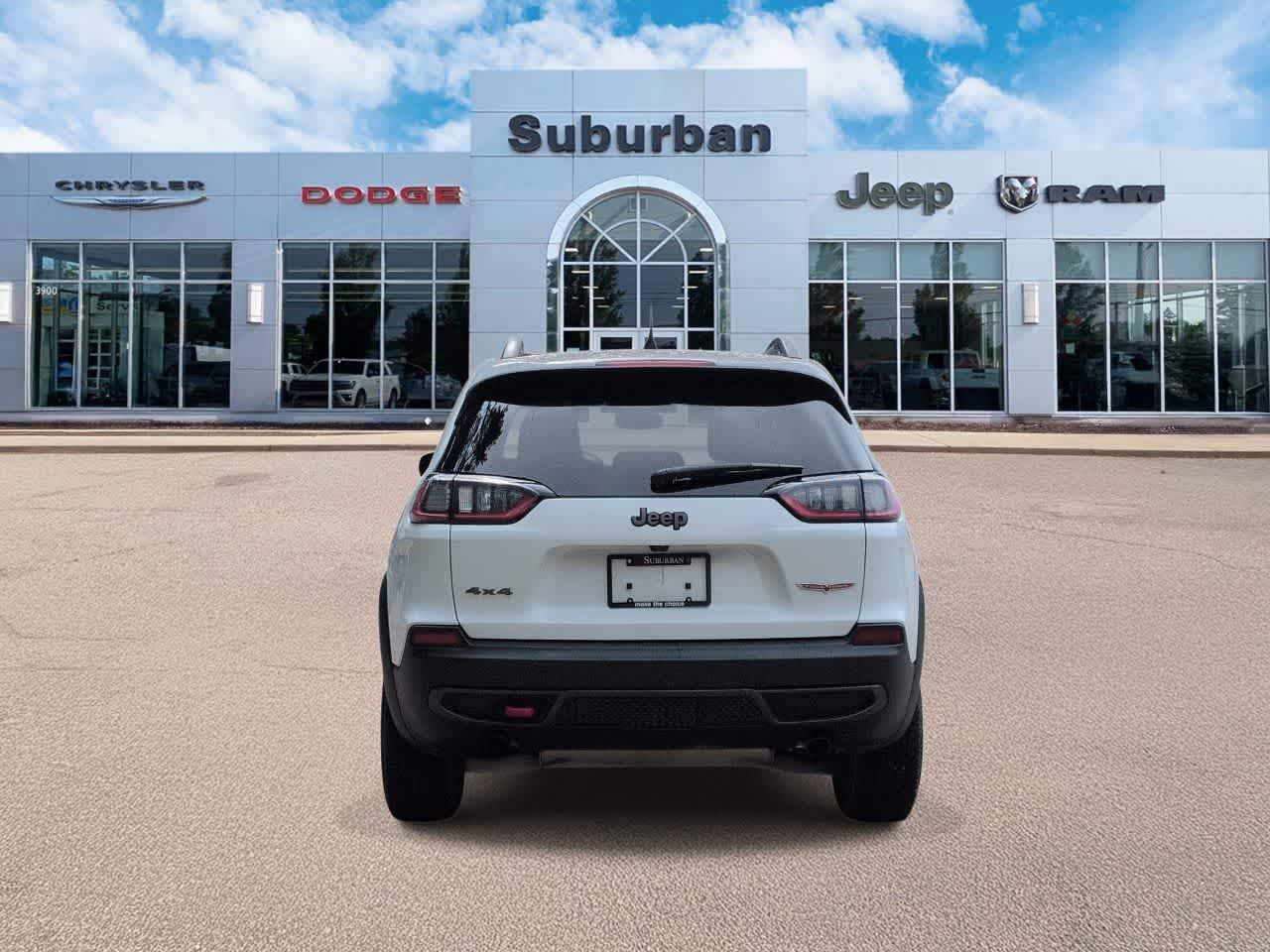 Thumbnail: 2020 Jeep Cherokee - 6