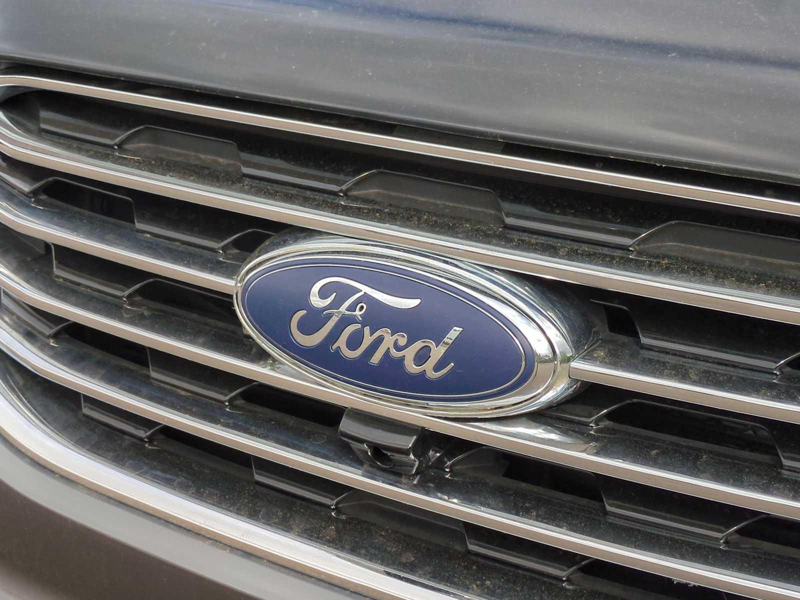 Thumbnail: 2023 Ford Edge - 12