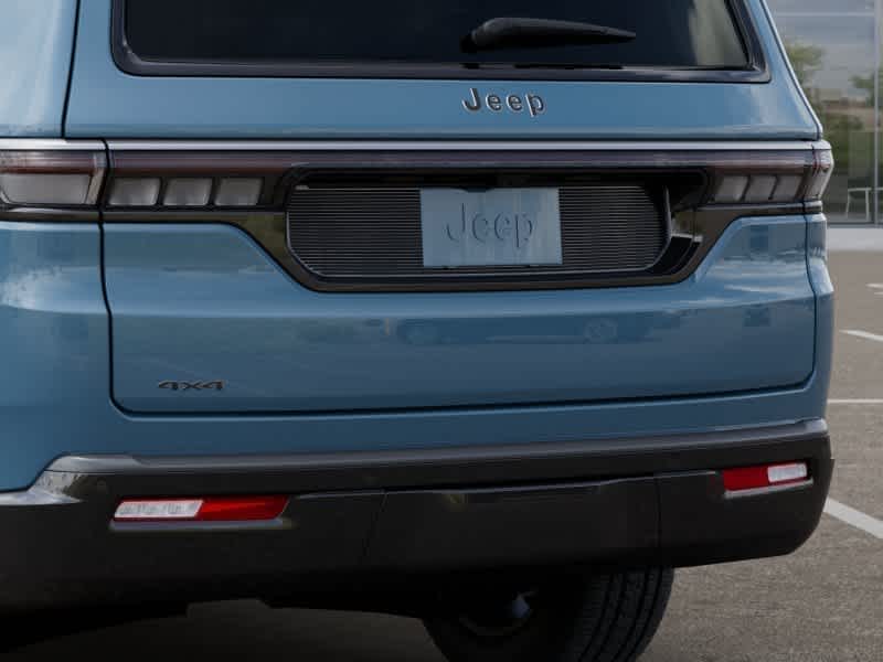 Thumbnail: 2026 Jeep Grand Wagoneer - 13