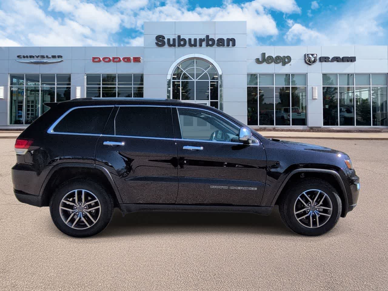 Thumbnail: 2020 Jeep Grand Cherokee - 9