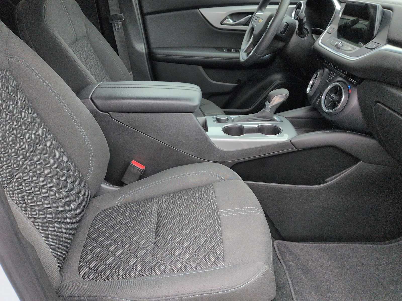 Thumbnail: 2021 Chevrolet Blazer - 22