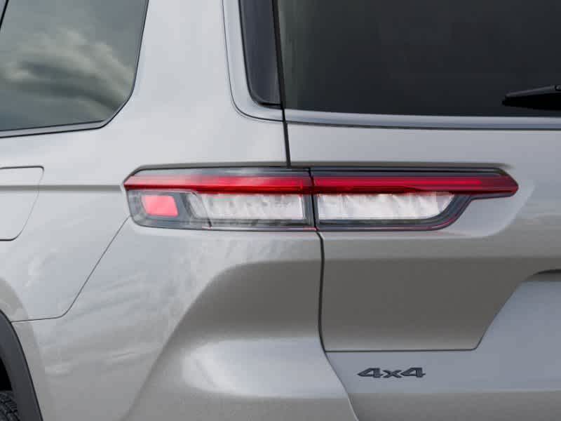 Thumbnail: 2026 Jeep Grand Cherokee L - 9