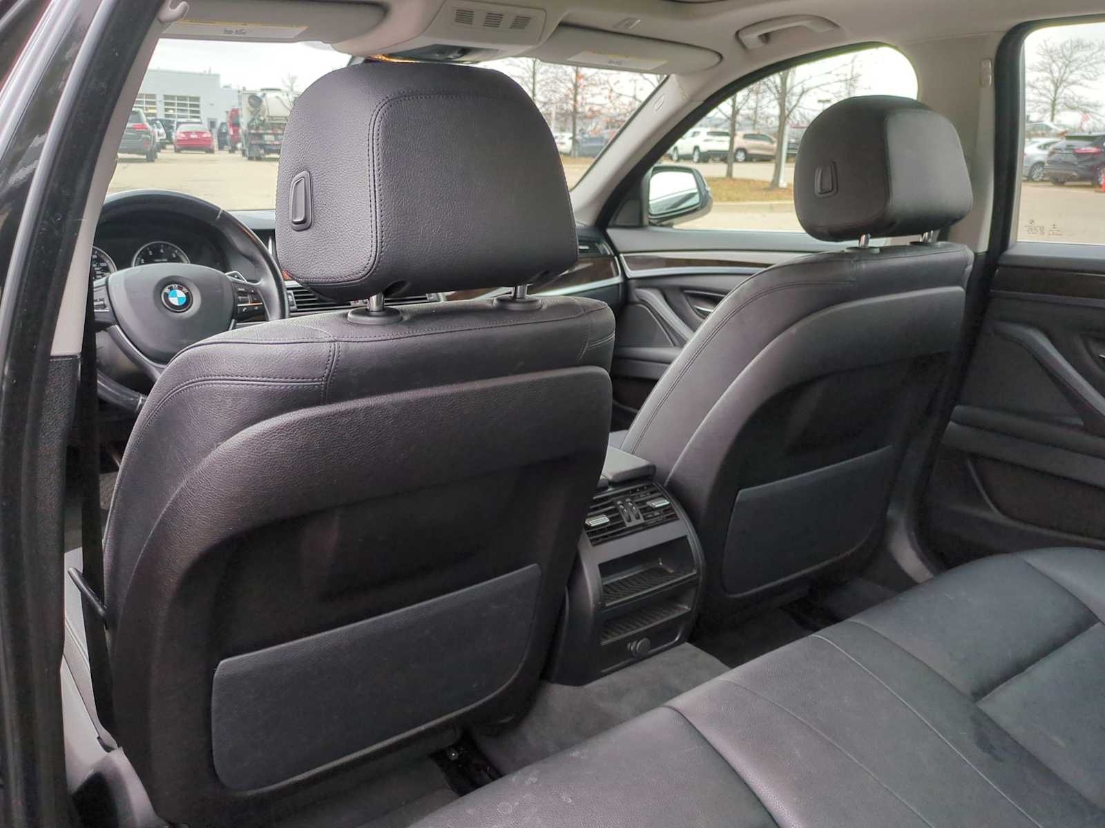 Thumbnail: 2016 BMW 5 Series - 18