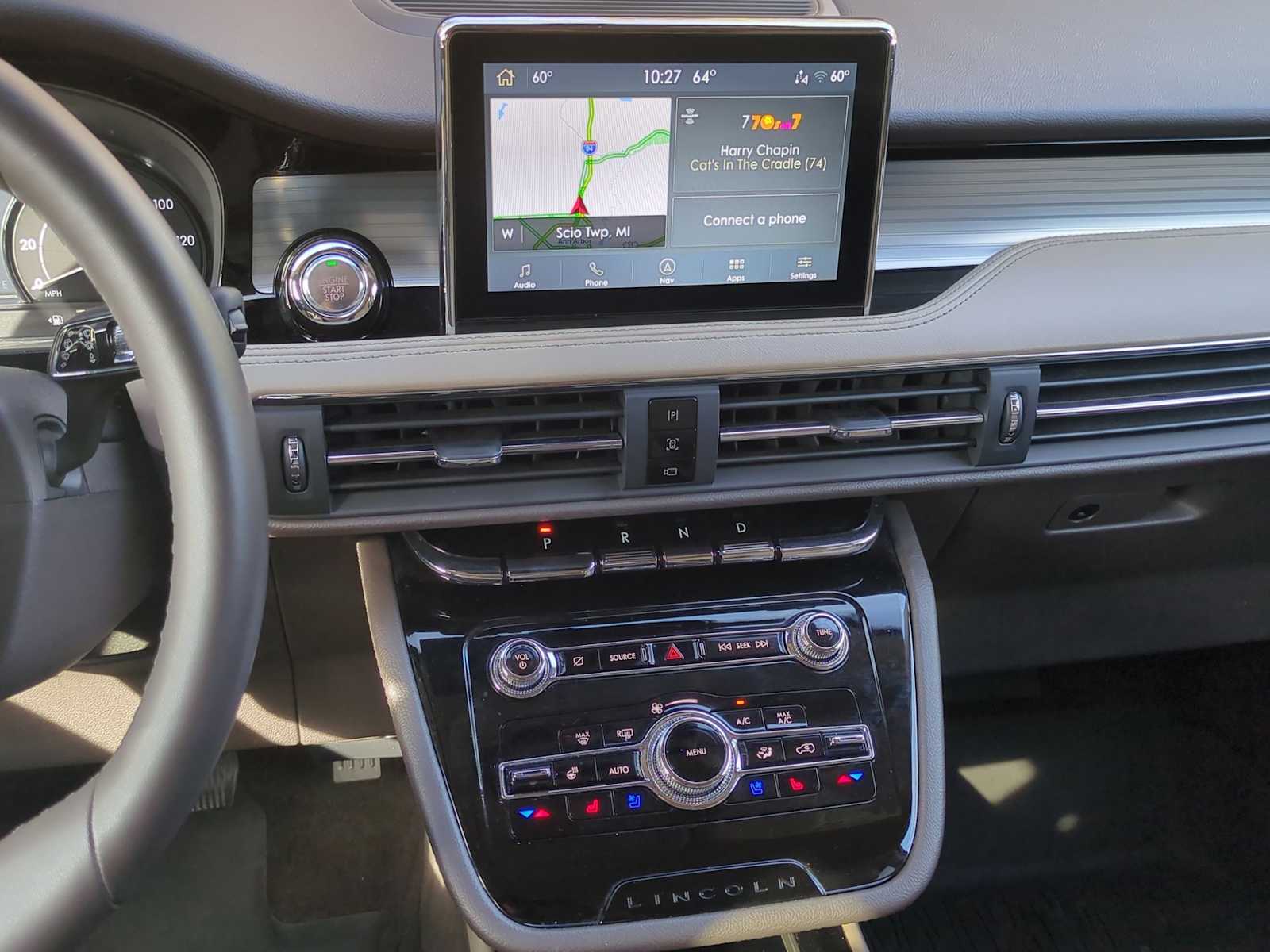 Thumbnail: 2022 Lincoln Corsair - 27