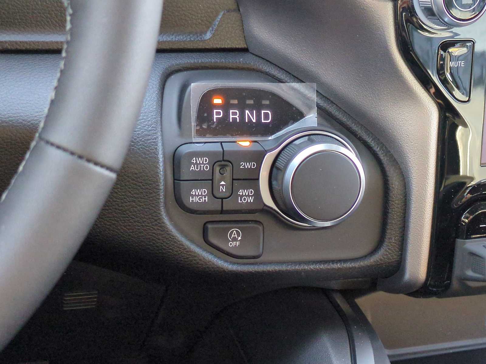 Thumbnail: 2026 RAM 1500 - 26