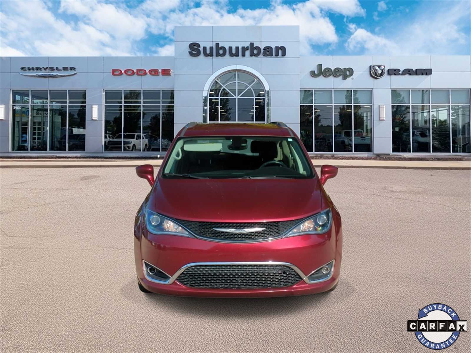 Thumbnail: 2019 Chrysler Pacifica - 3