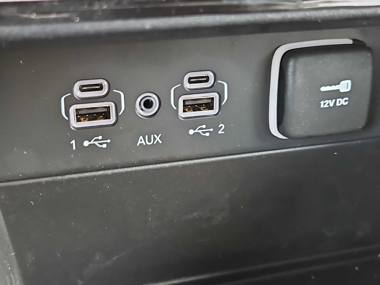 Thumbnail: 2025 Jeep Grand Cherokee - 34