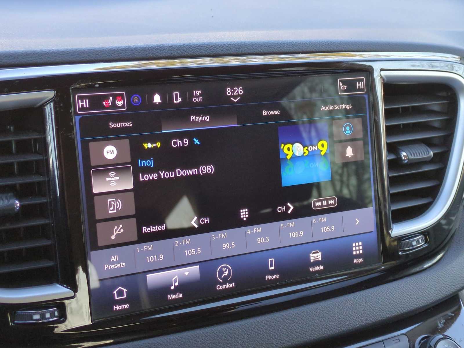 Thumbnail: 2024 Chrysler Pacifica - 36