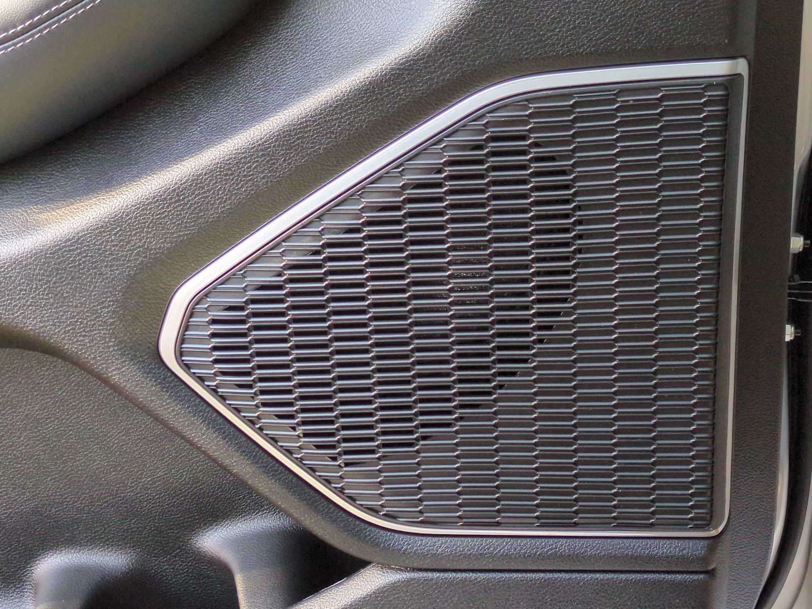 Thumbnail: 2025 Jeep Grand Cherokee - 30