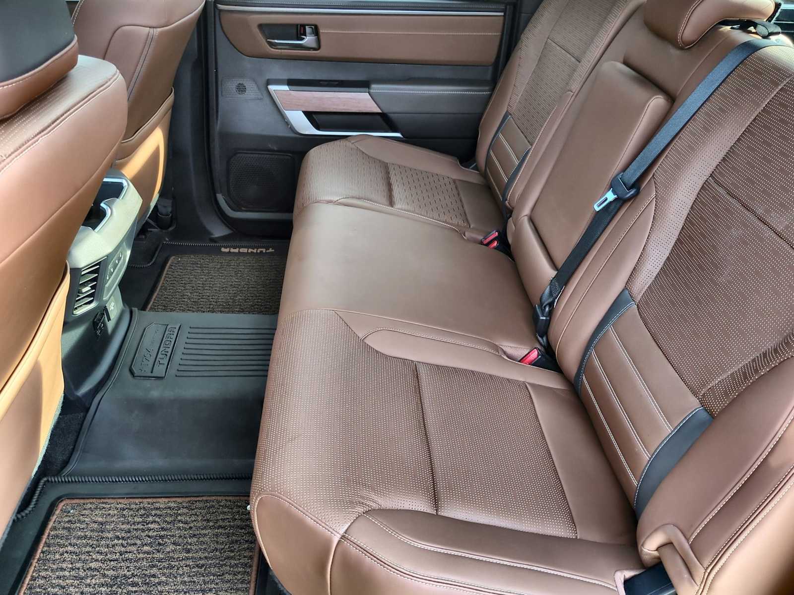 Thumbnail: 2022 Toyota Tundra - 20