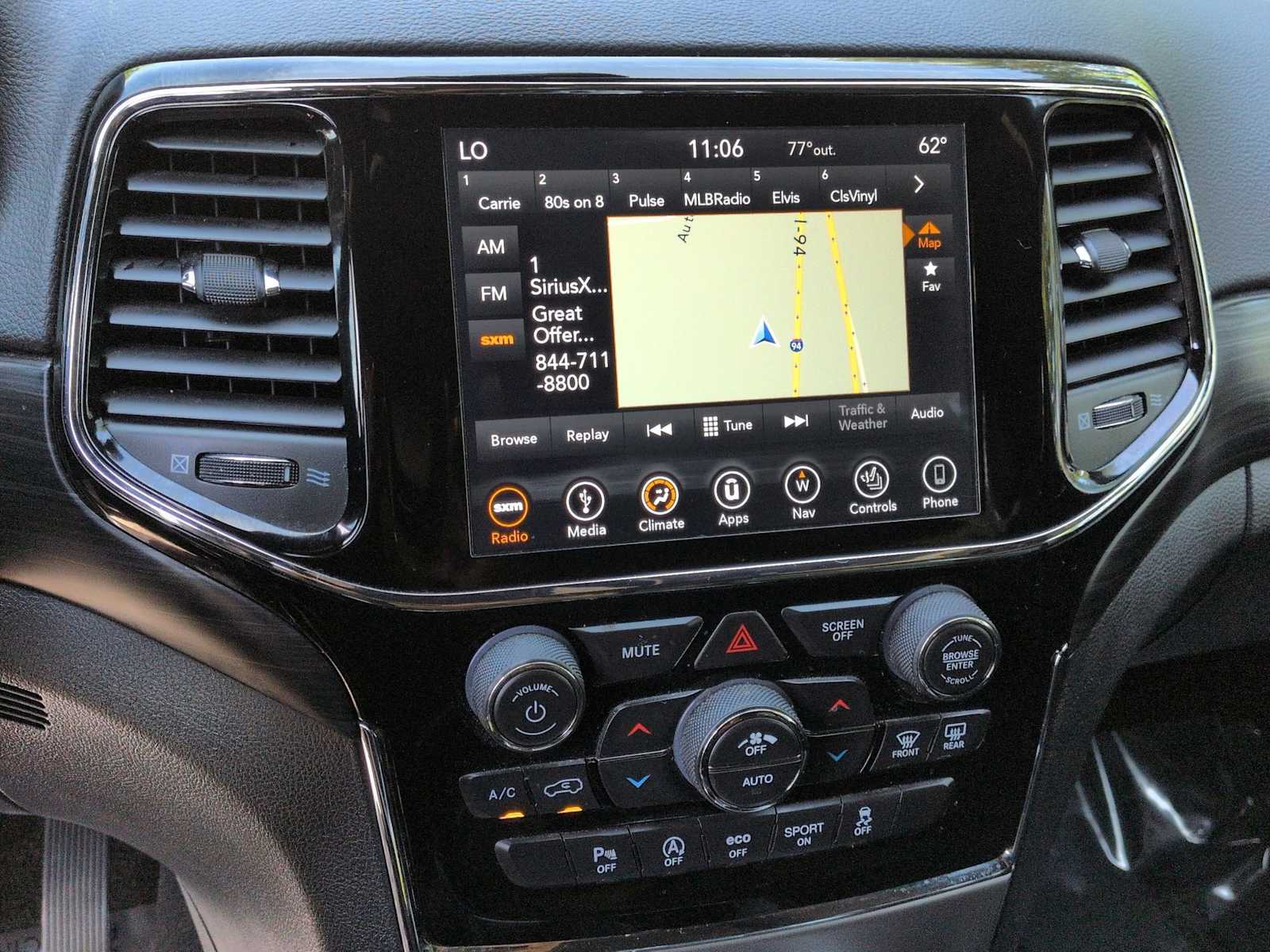 Thumbnail: 2019 Jeep Grand Cherokee - 30