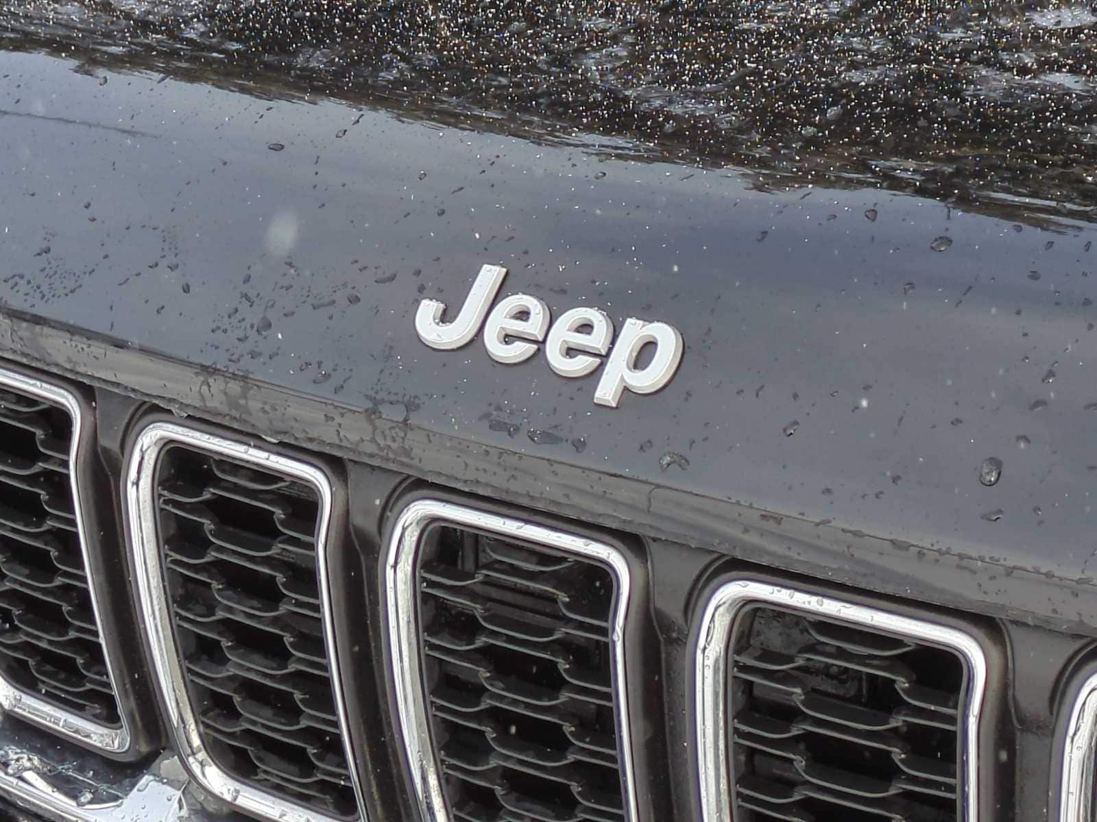 Thumbnail: 2025 Jeep Grand Cherokee - 11