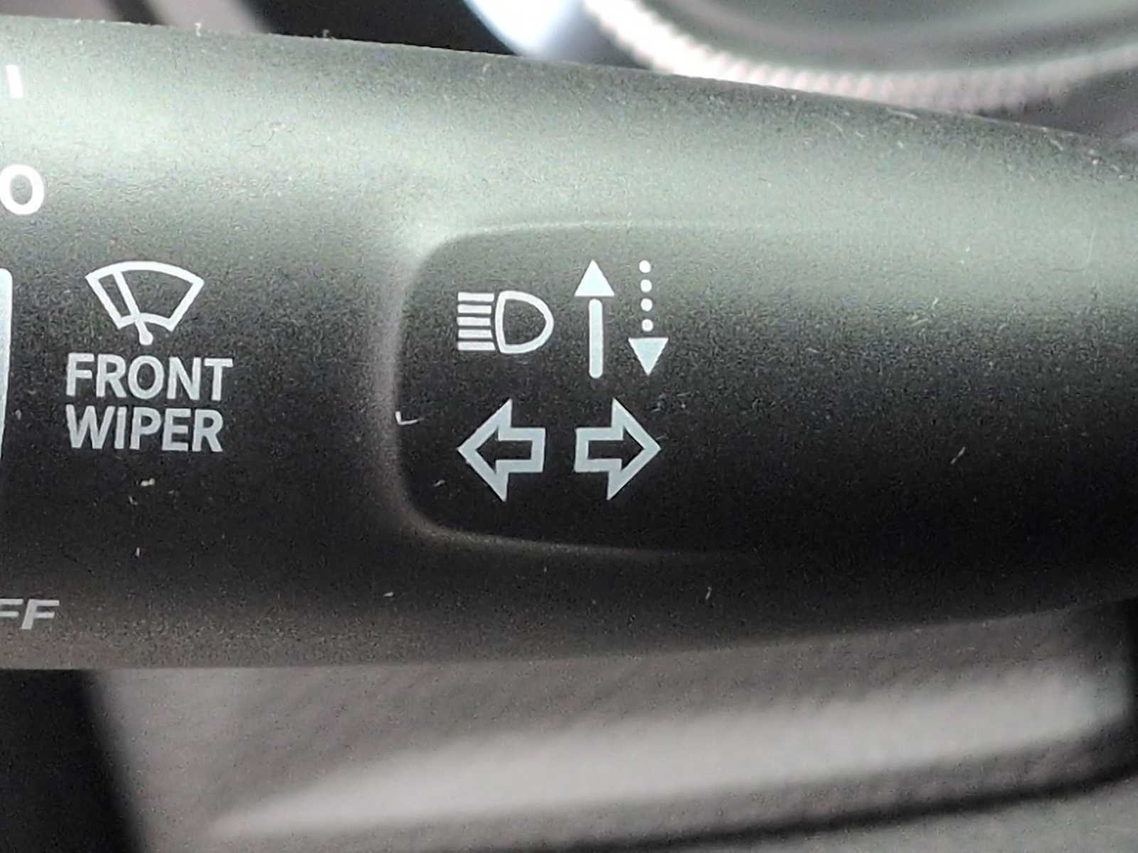 Thumbnail: 2025 RAM 1500 - 27