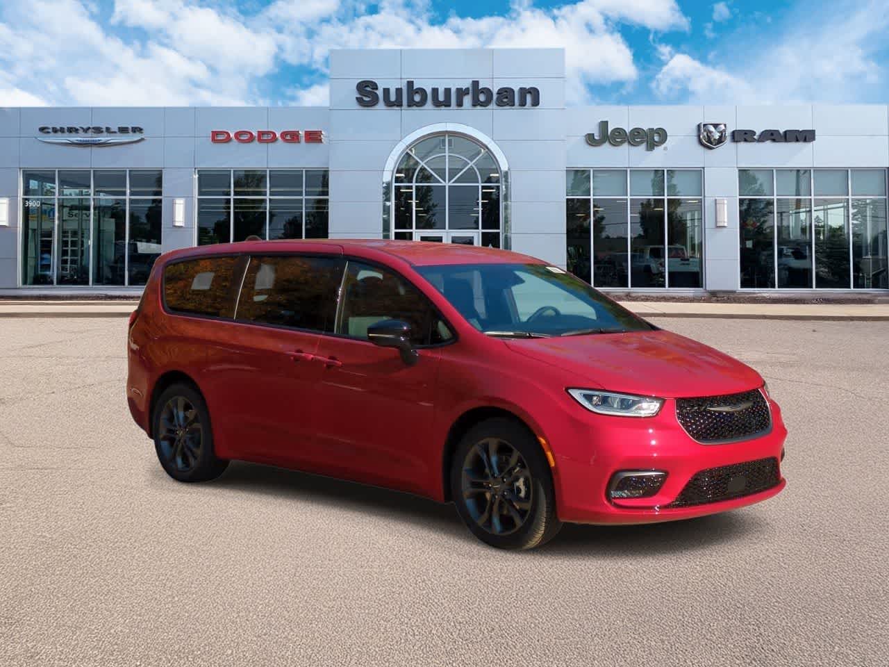 Thumbnail: 2026 Chrysler Pacifica - 2