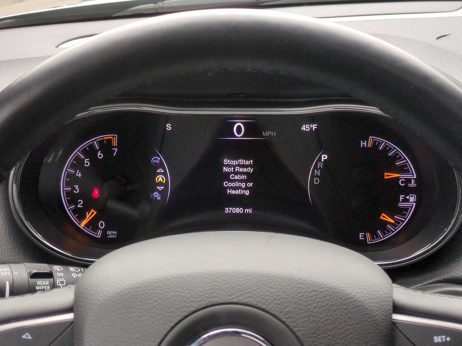 Thumbnail: 2021 Jeep Grand Cherokee - 35