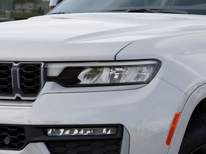 Thumbnail: 2026 Jeep Grand Cherokee - 10