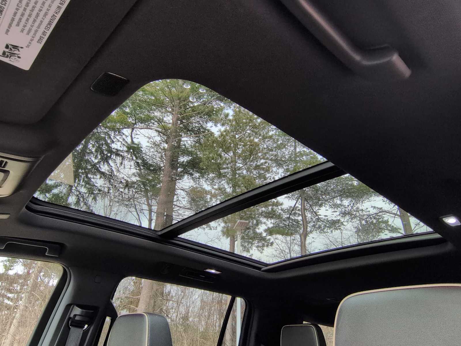 Thumbnail: 2022 GMC Yukon XL - 20