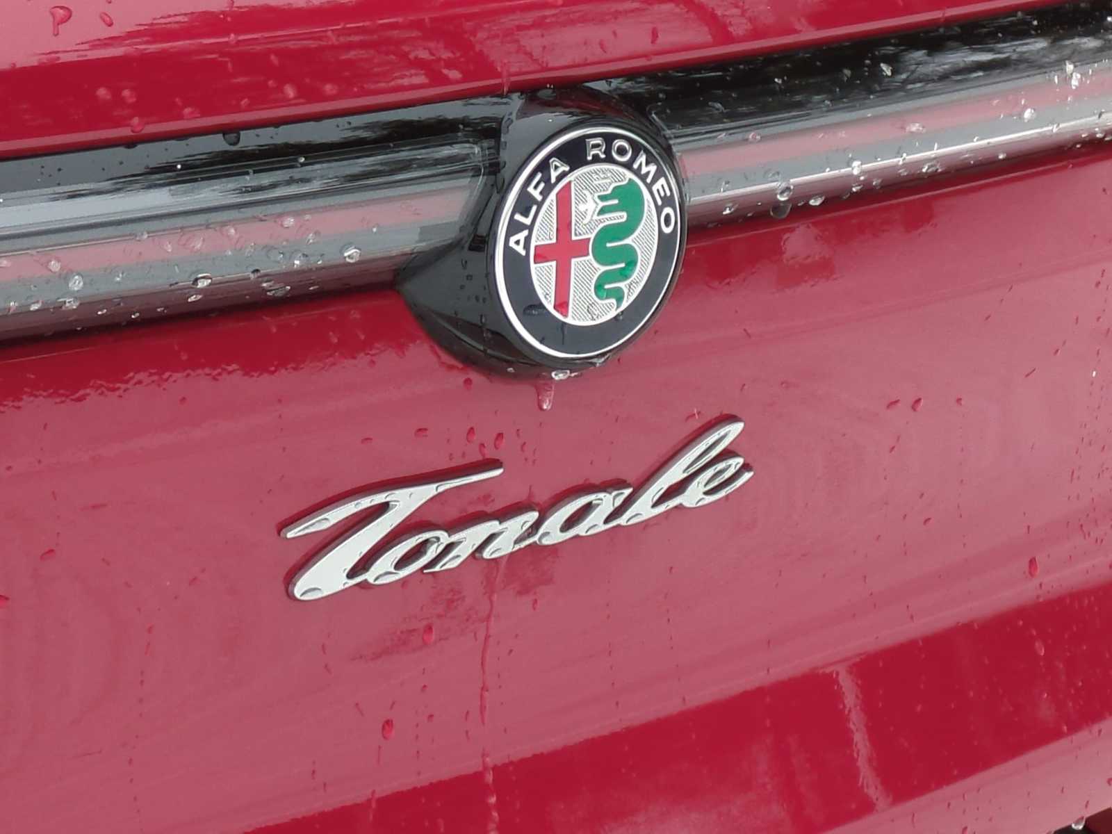Thumbnail: 2025 Alfa Romeo Tonale - 12