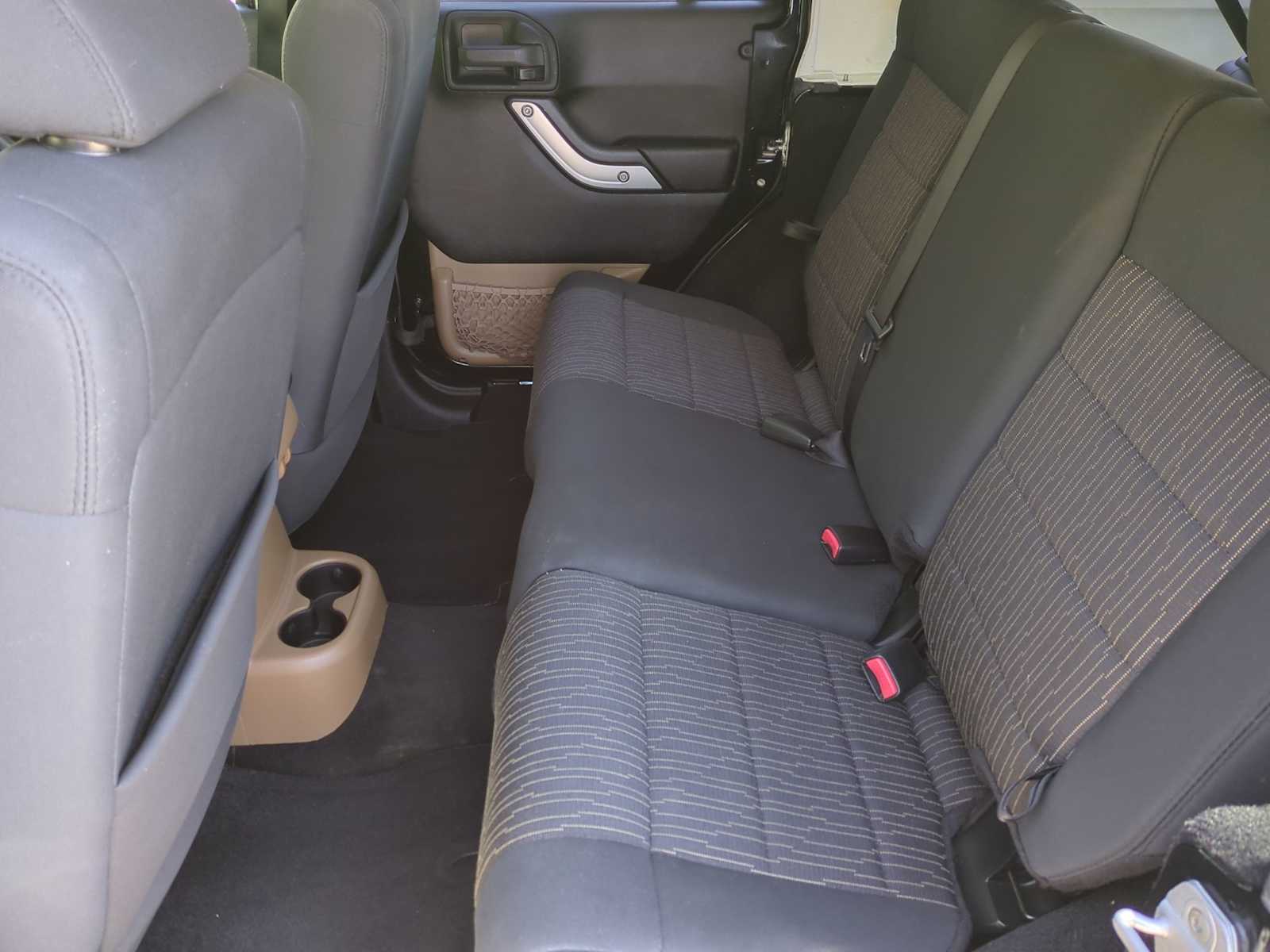 Thumbnail: 2012 Jeep Wrangler - 19