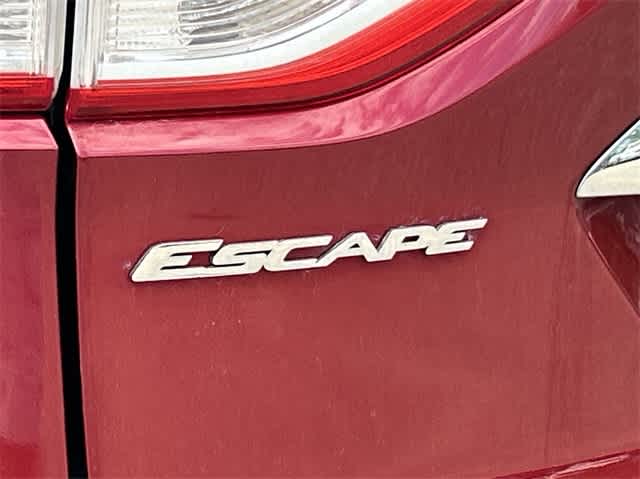 2013 Ford Escape SEL 12