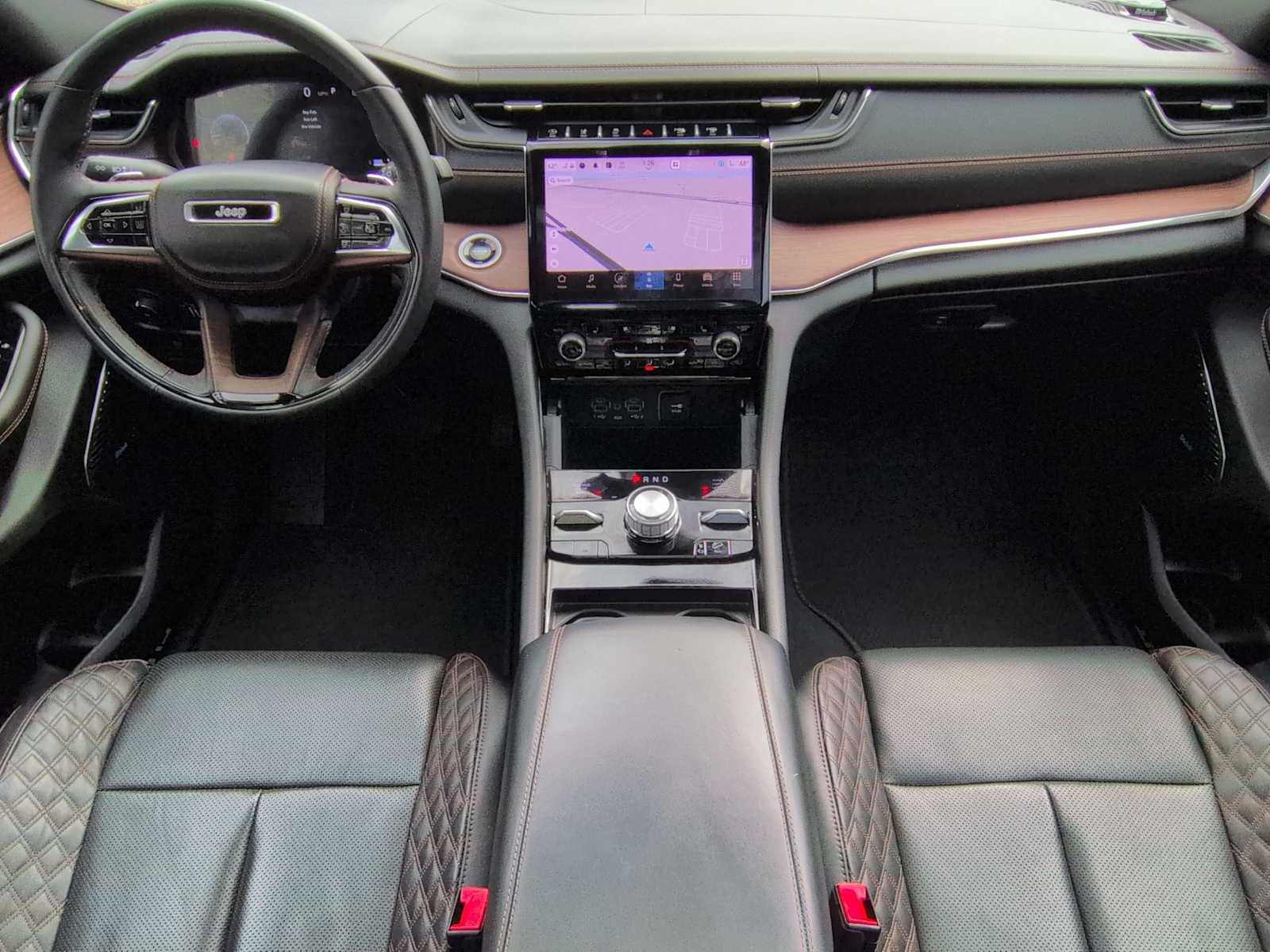 Thumbnail: 2024 Jeep Grand Cherokee L - 15