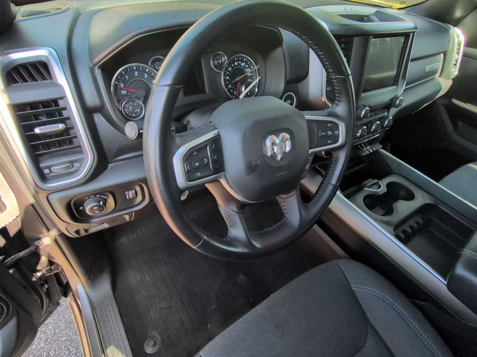 Thumbnail: 2024 RAM 1500 - 10