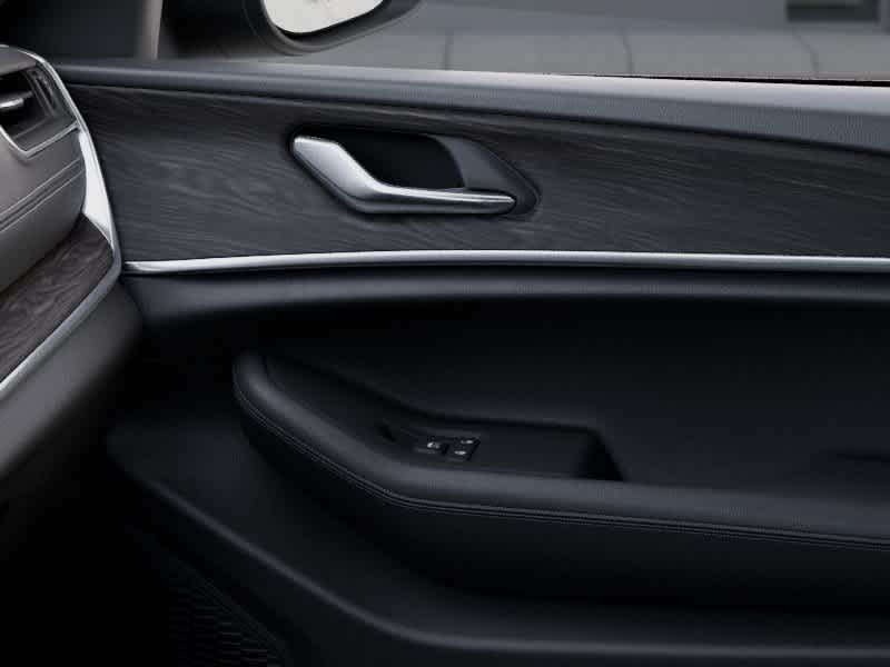 Thumbnail: 2026 Jeep Grand Cherokee - 25