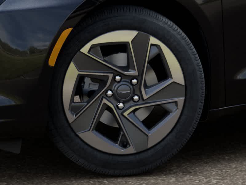 Thumbnail: 2027 Chrysler Pacifica - 8