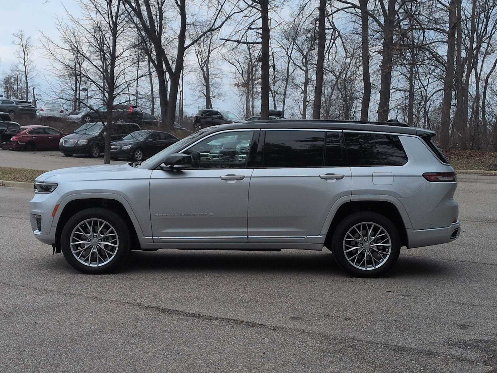 Thumbnail: 2024 Jeep Grand Cherokee L - 5