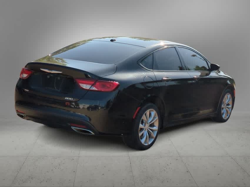 Thumbnail: 2016 Chrysler 200 - 8