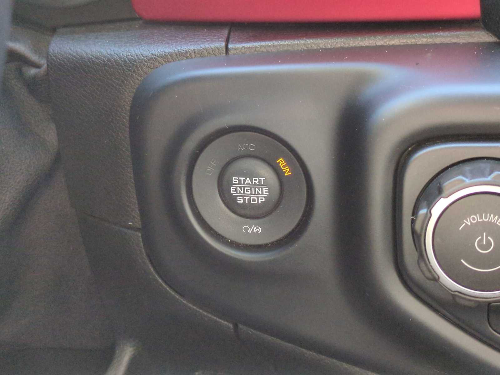 Thumbnail: 2018 Jeep Wrangler - 38