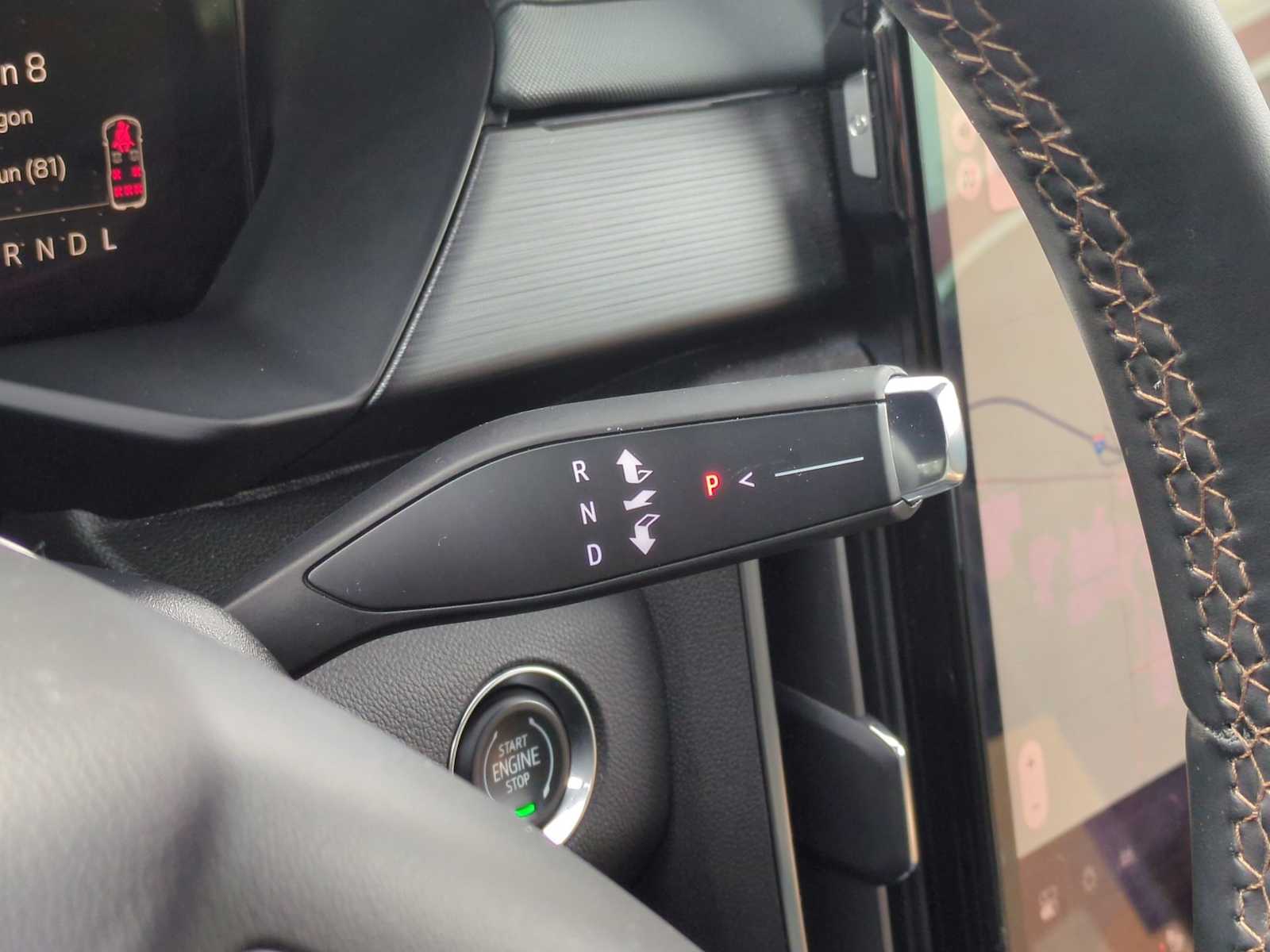 Thumbnail: 2024 GMC Acadia - 32