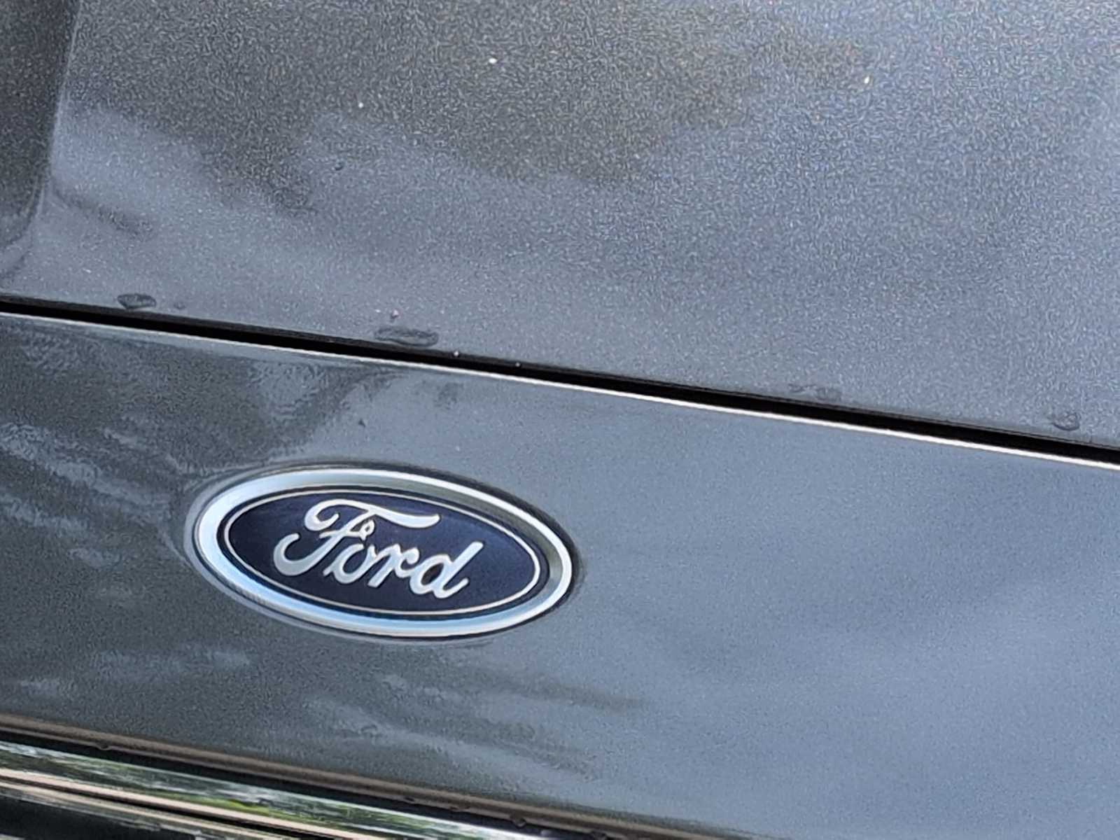 Thumbnail: 2017 Ford Fusion - 12