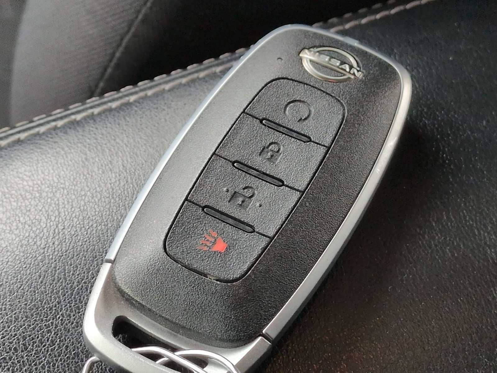 Thumbnail: 2023 Nissan Kicks - 33