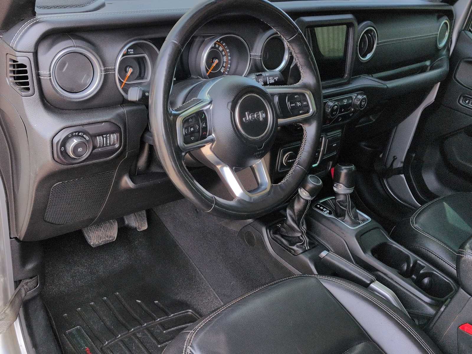 Thumbnail: 2018 Jeep Wrangler - 10