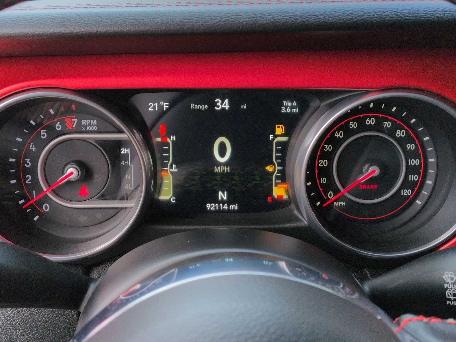 Thumbnail: 2018 Jeep Wrangler - 32