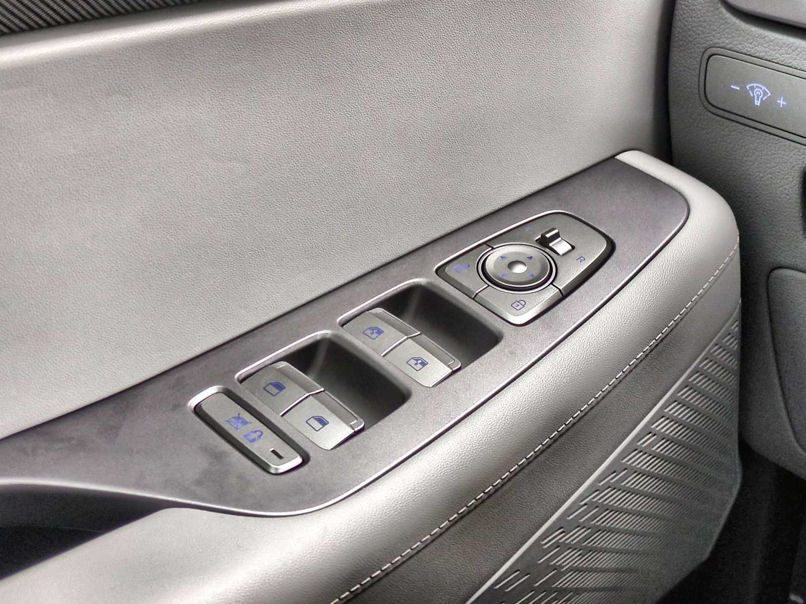 Thumbnail: 2025 Hyundai Palisade - 39