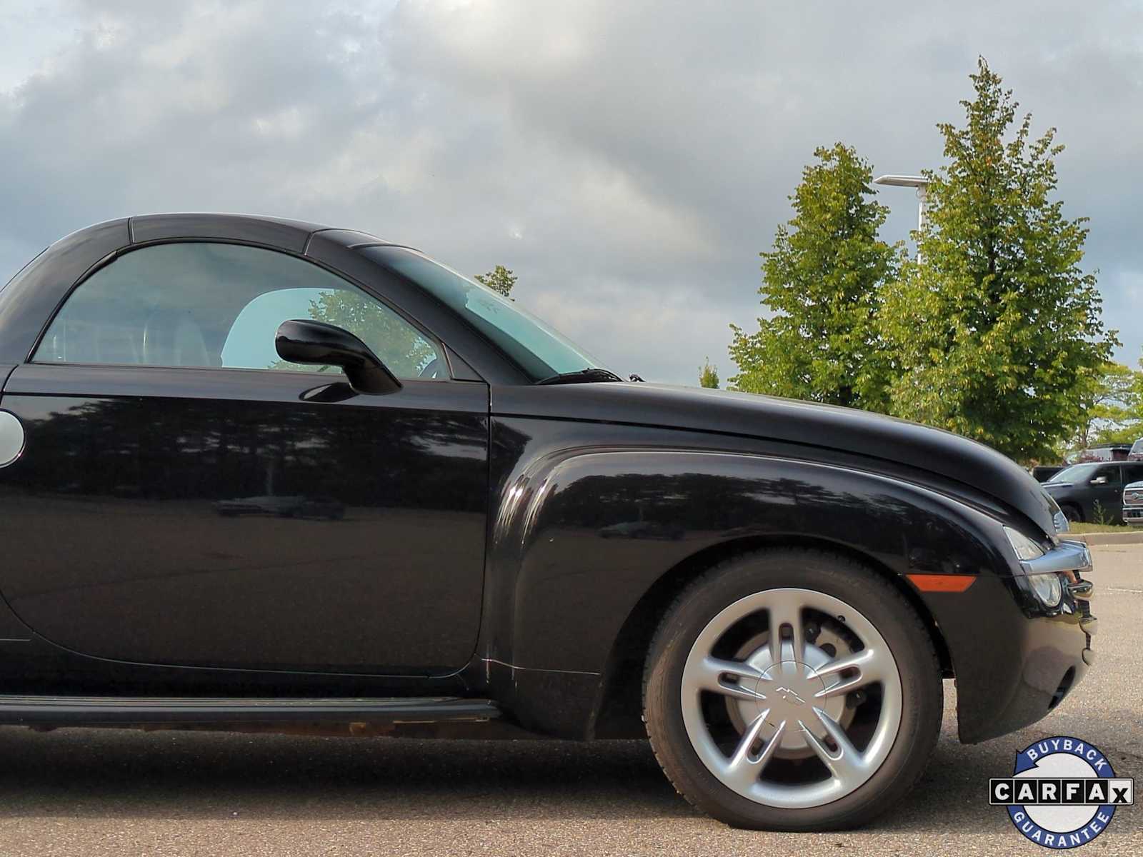 Thumbnail: 2005 Chevrolet SSR - 31