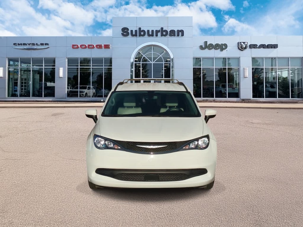 Certified 2021 Chrysler Voyager LXI Van Passenger Van