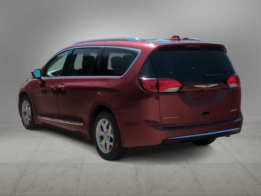 Thumbnail: 2020 Chrysler Pacifica - 6