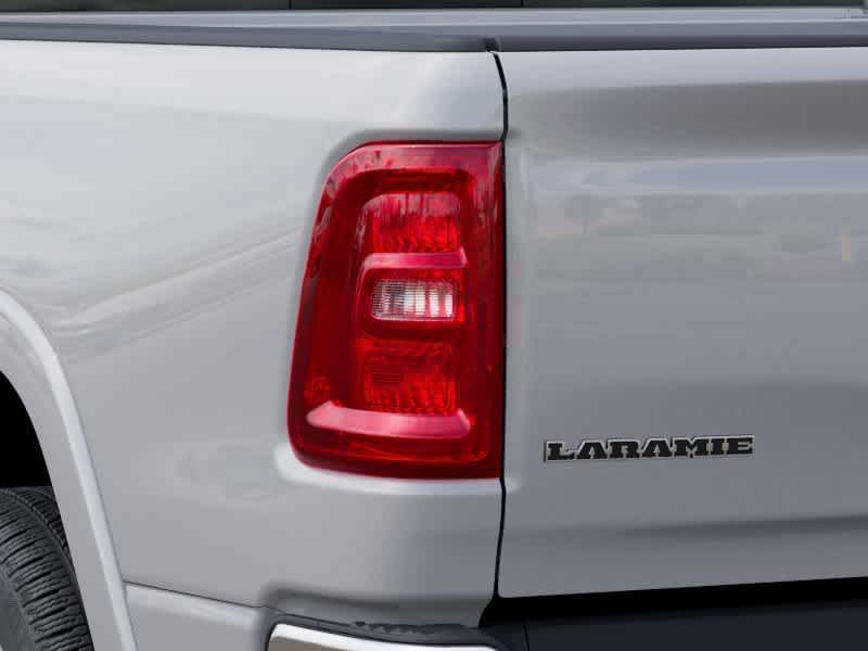 Thumbnail: 2026 RAM 1500 - 9