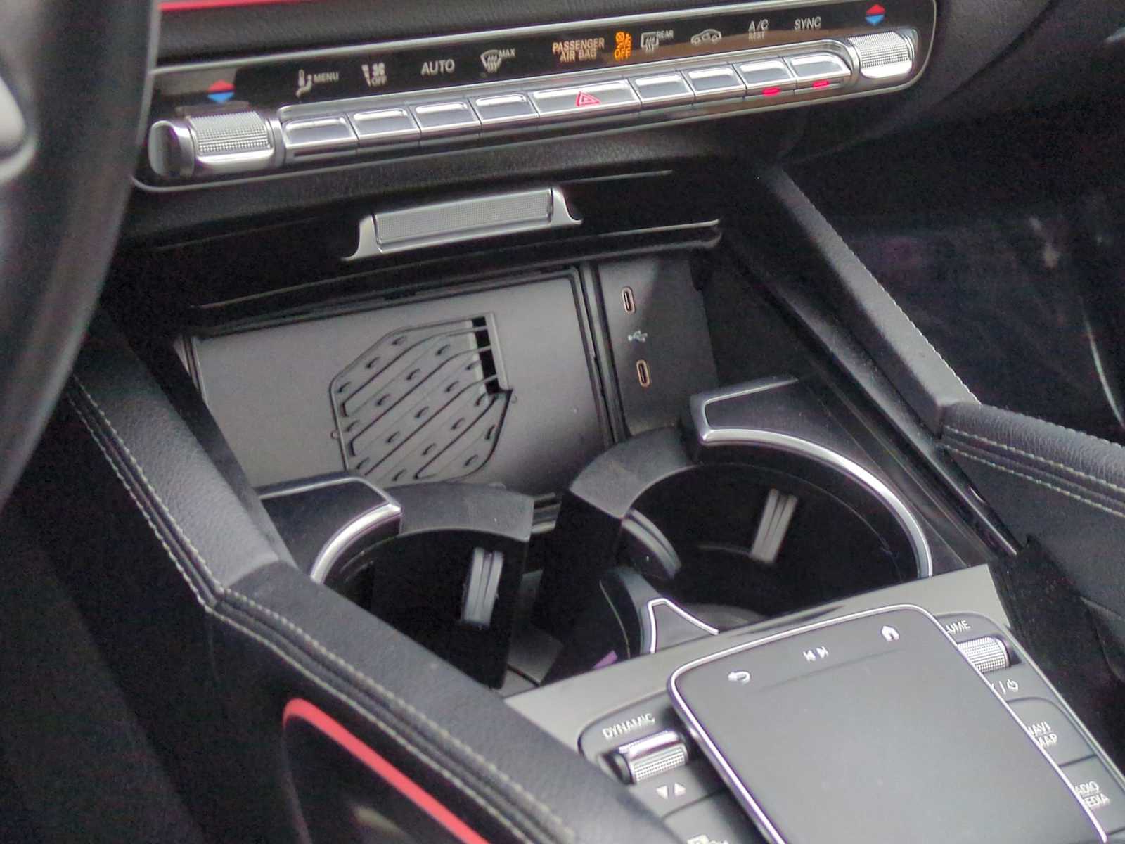 Thumbnail: 2025 Mercedes-Benz GLE - 33