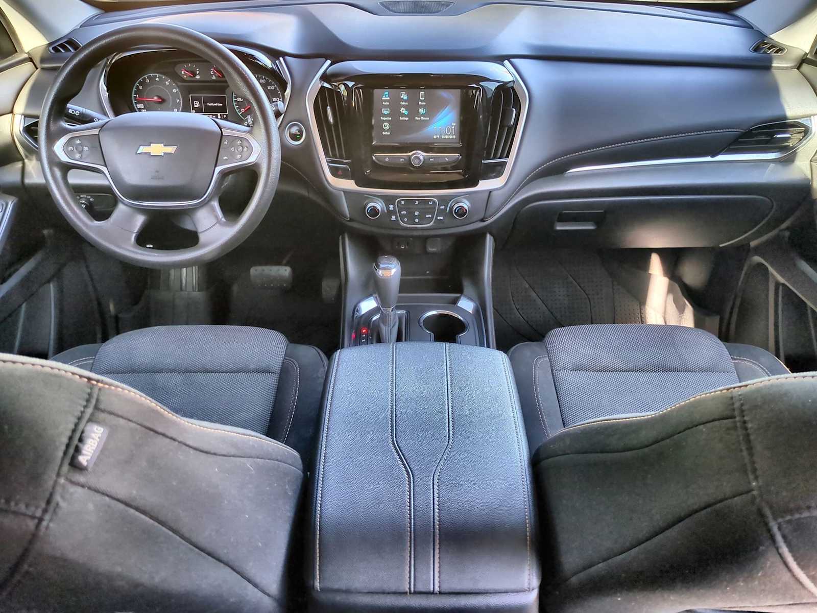 Thumbnail: 2019 Chevrolet Traverse - 15
