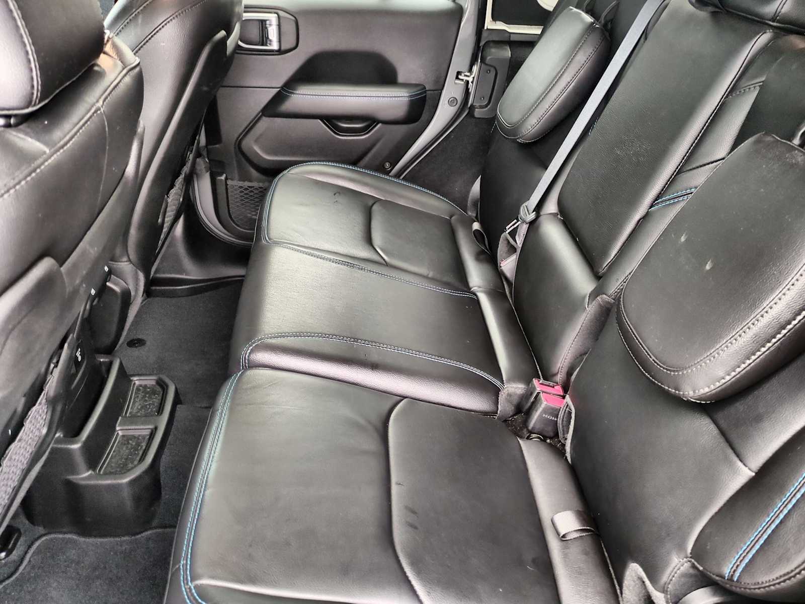 Thumbnail: 2022 Jeep Wrangler - 18