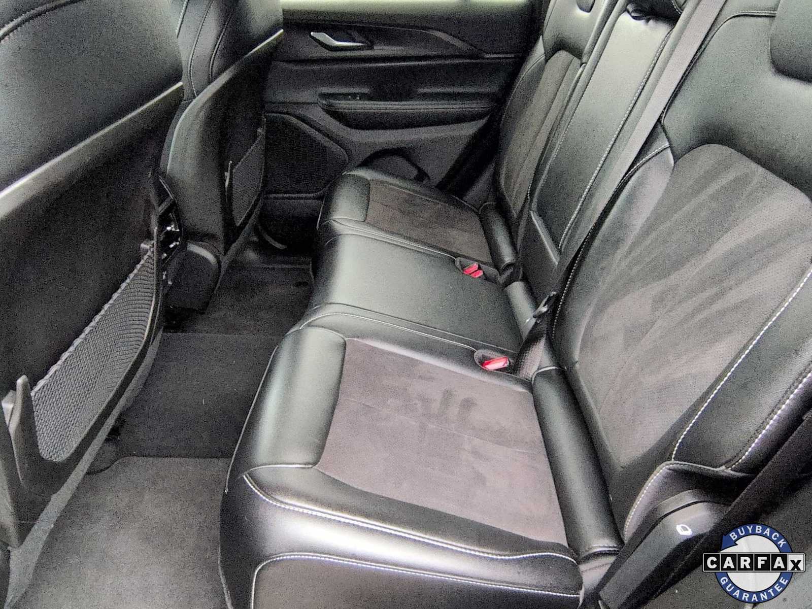 Thumbnail: 2024 Jeep Grand Cherokee - 27