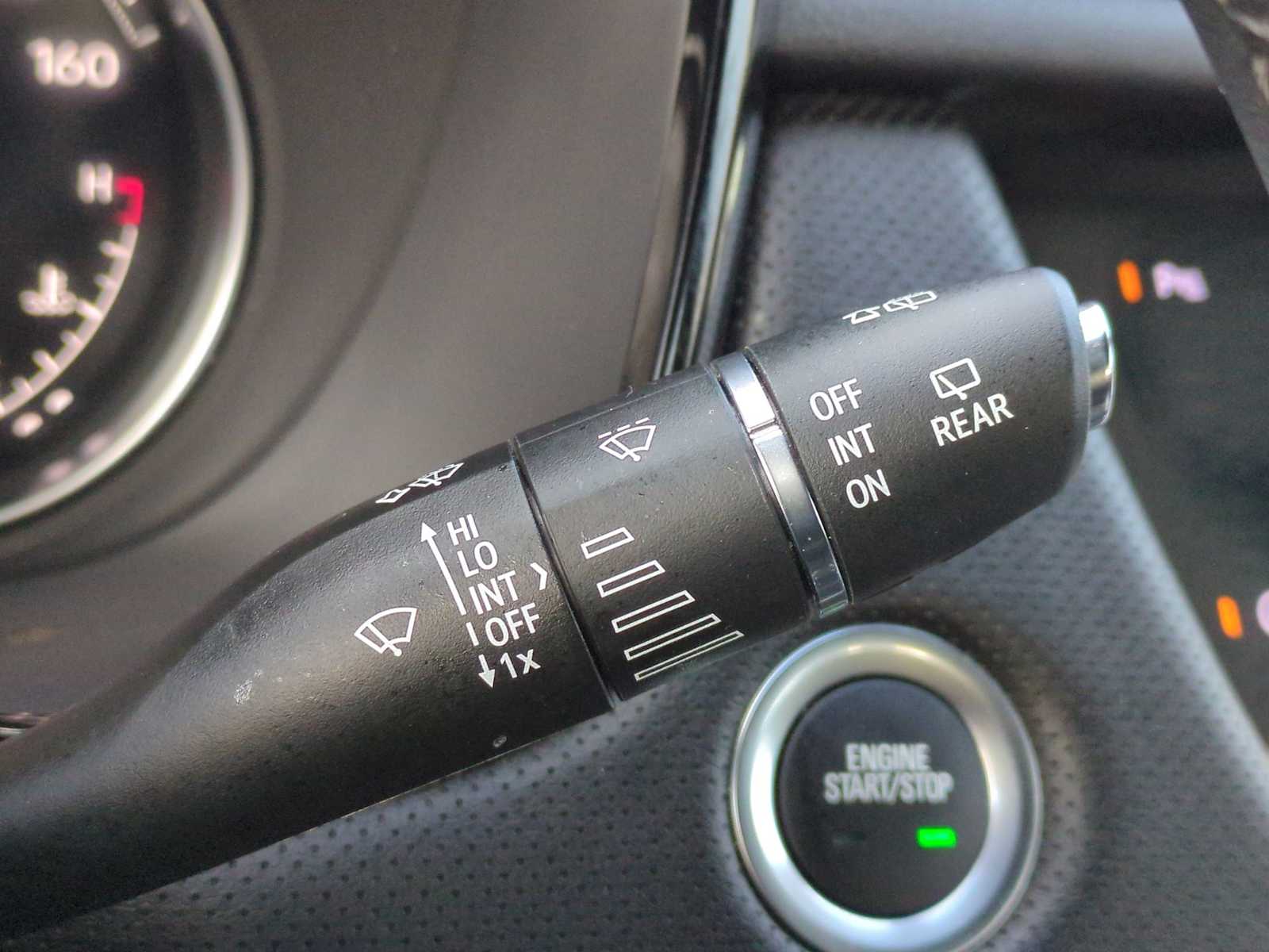 Thumbnail: 2024 Cadillac XT6 - 27