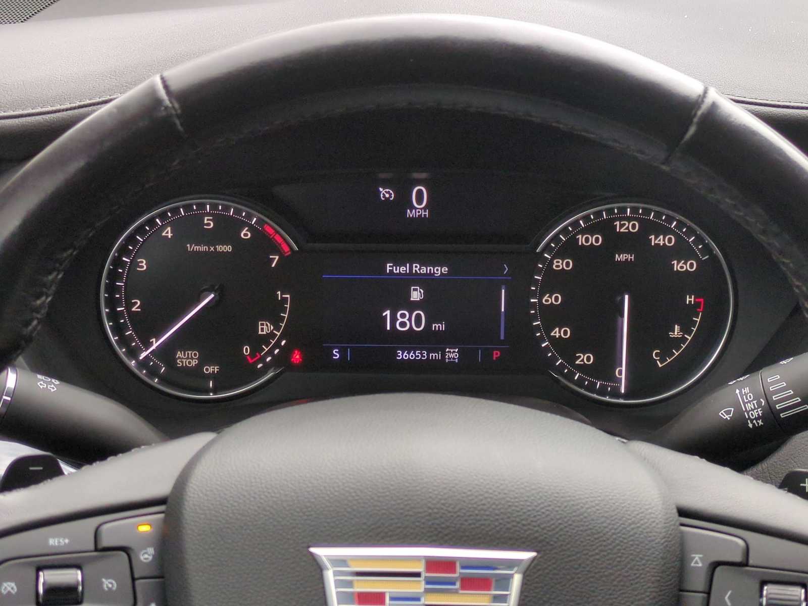 Thumbnail: 2022 Cadillac XT4 - 33