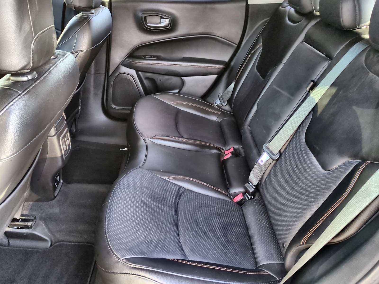 Thumbnail: 2020 Jeep Compass - 19