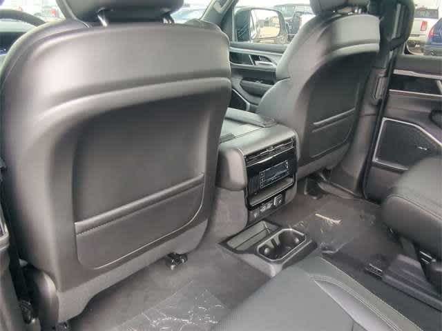 Thumbnail: 2025 Jeep Wagoneer - 18