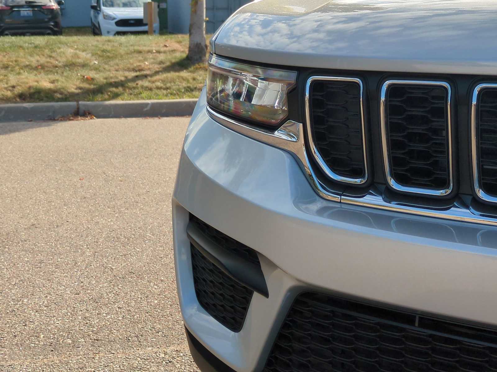 Thumbnail: 2025 Jeep Grand Cherokee - 11